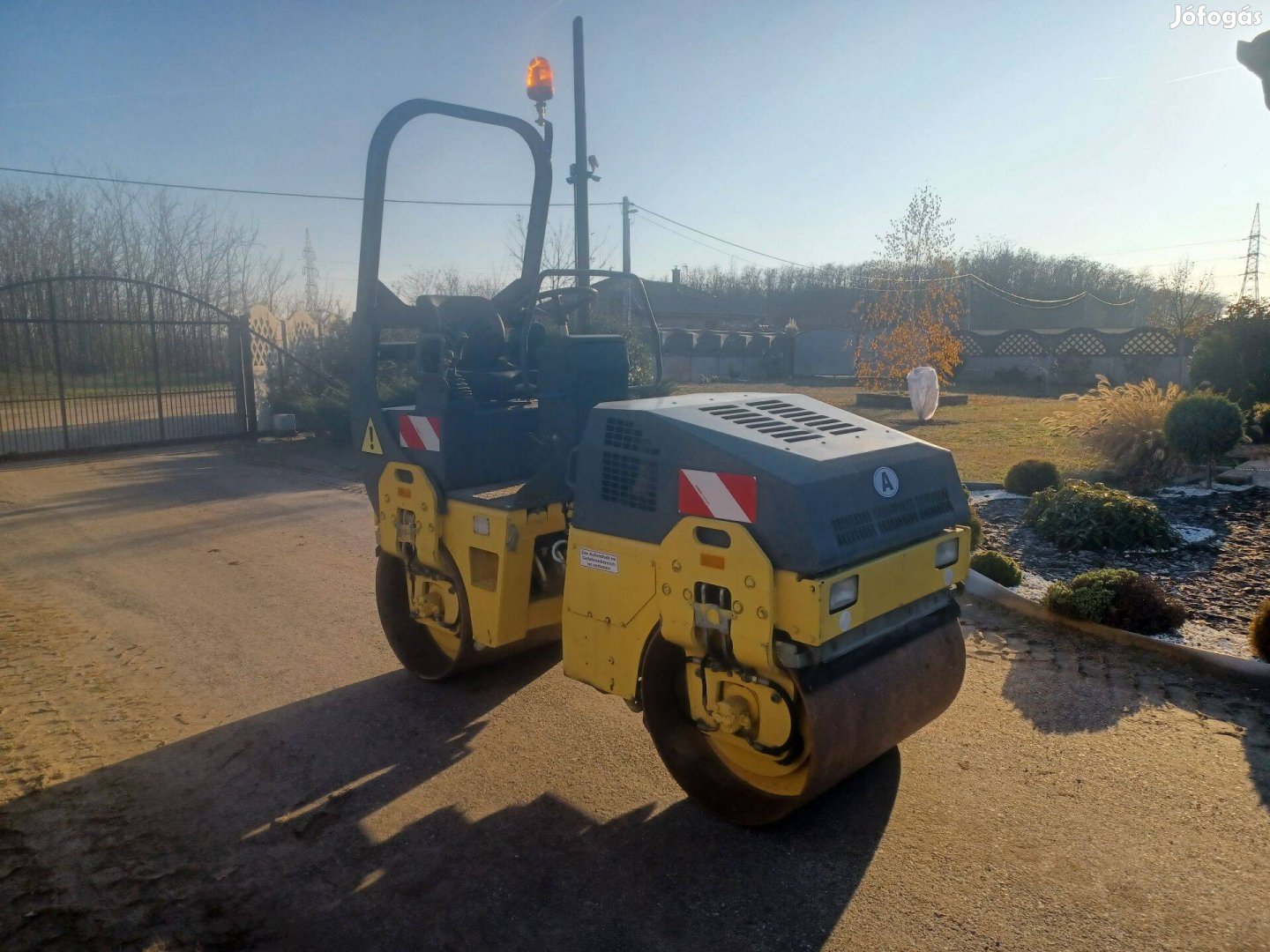 Bomag BW 100 Ad-3 típusú vibrohenger