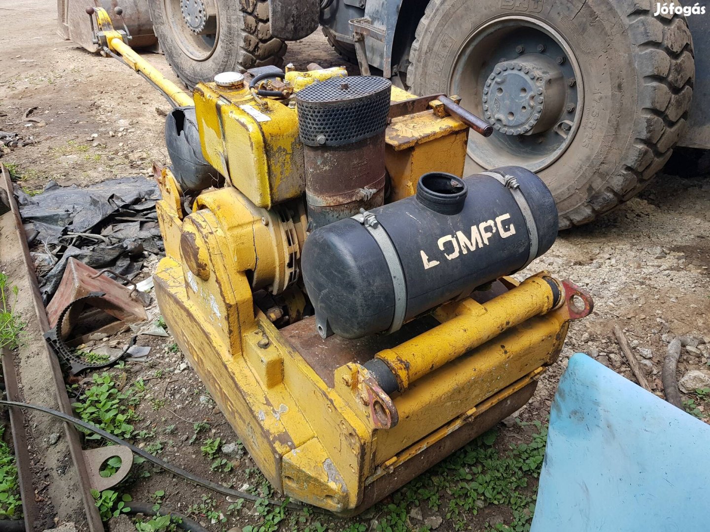 Bomag vibrós padkahenger.