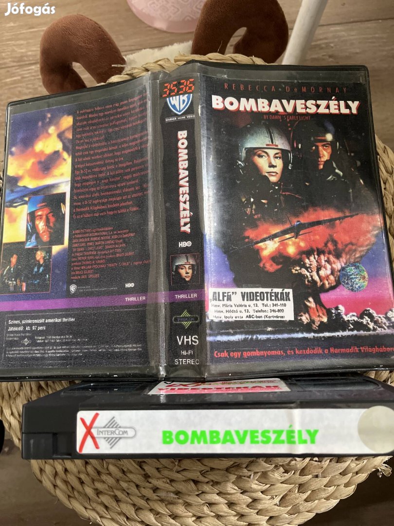 Bombaveszély vhs m