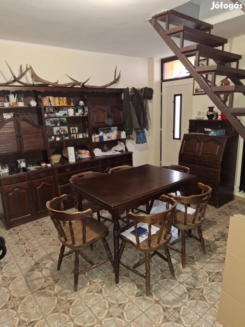 Bonanza tálaló szekrény szétnyitható asztal 6 db székkel