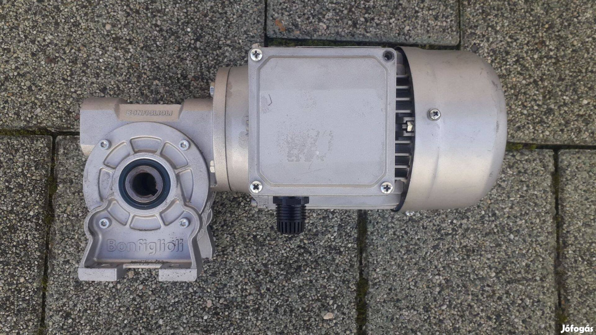 Bonfiglioli VF44 hajtóműves motor 0.37kW, csigahajtómű