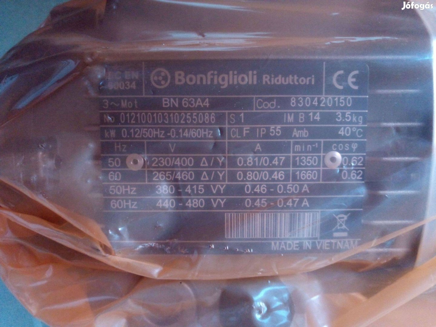 Bonfiglioli villanymotor 0.12kW, 1350/perc, B14 kisperemes motor