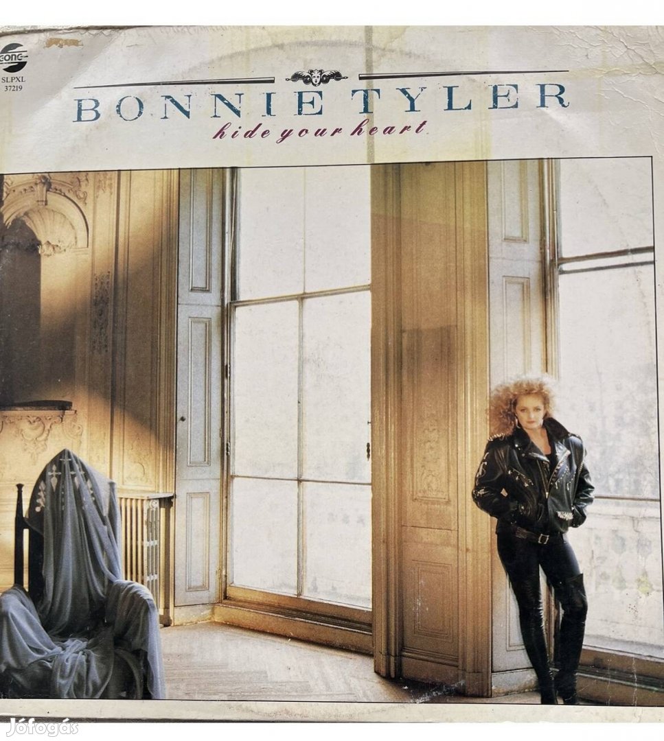 Bonnie Tyler bakelit eladó.