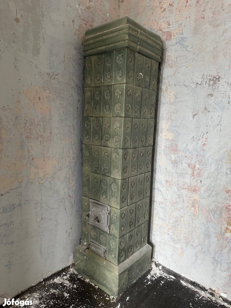 Bontandó Cserépkályha