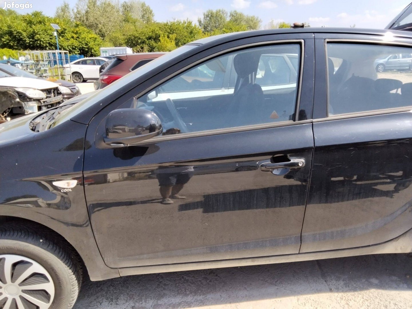 Bontásos: Hyundai i20 PB bal első ajtó kompl.színkód: Black Daimond FR