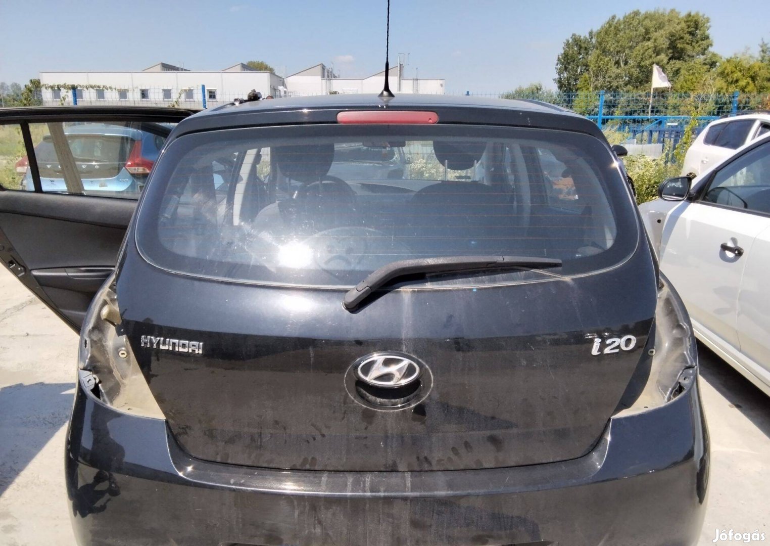 Bontásos: Hyundai i20 PB kompl.csomagtér ajtó színkód Black Diamond FR