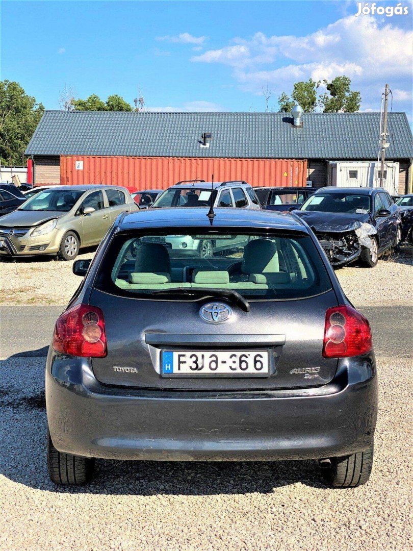 Bontásos: Toyota Auris 2.0 D-4D 2007es Executive Csomagtér ajtó