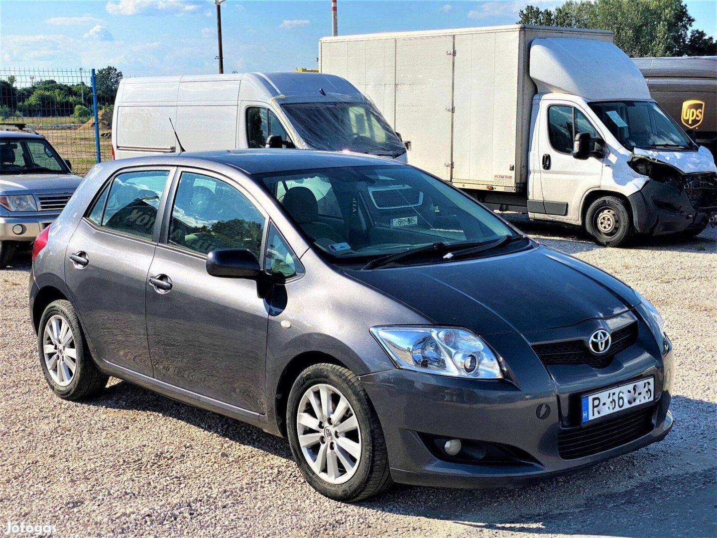 Bontásos: Toyota Auris 2.0 D-4D 2007es Executive Lengőkar / Db