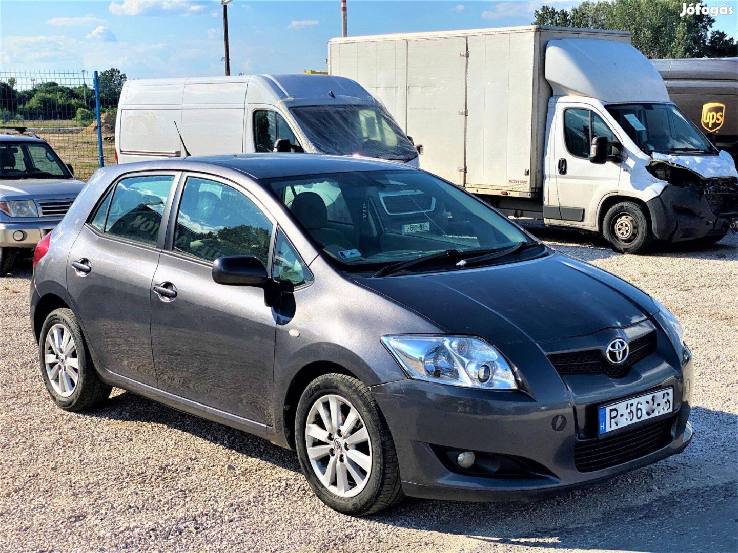 Bontásos: Toyota Auris 2.0 D-4D 2007es Executive Lengőkar összes
