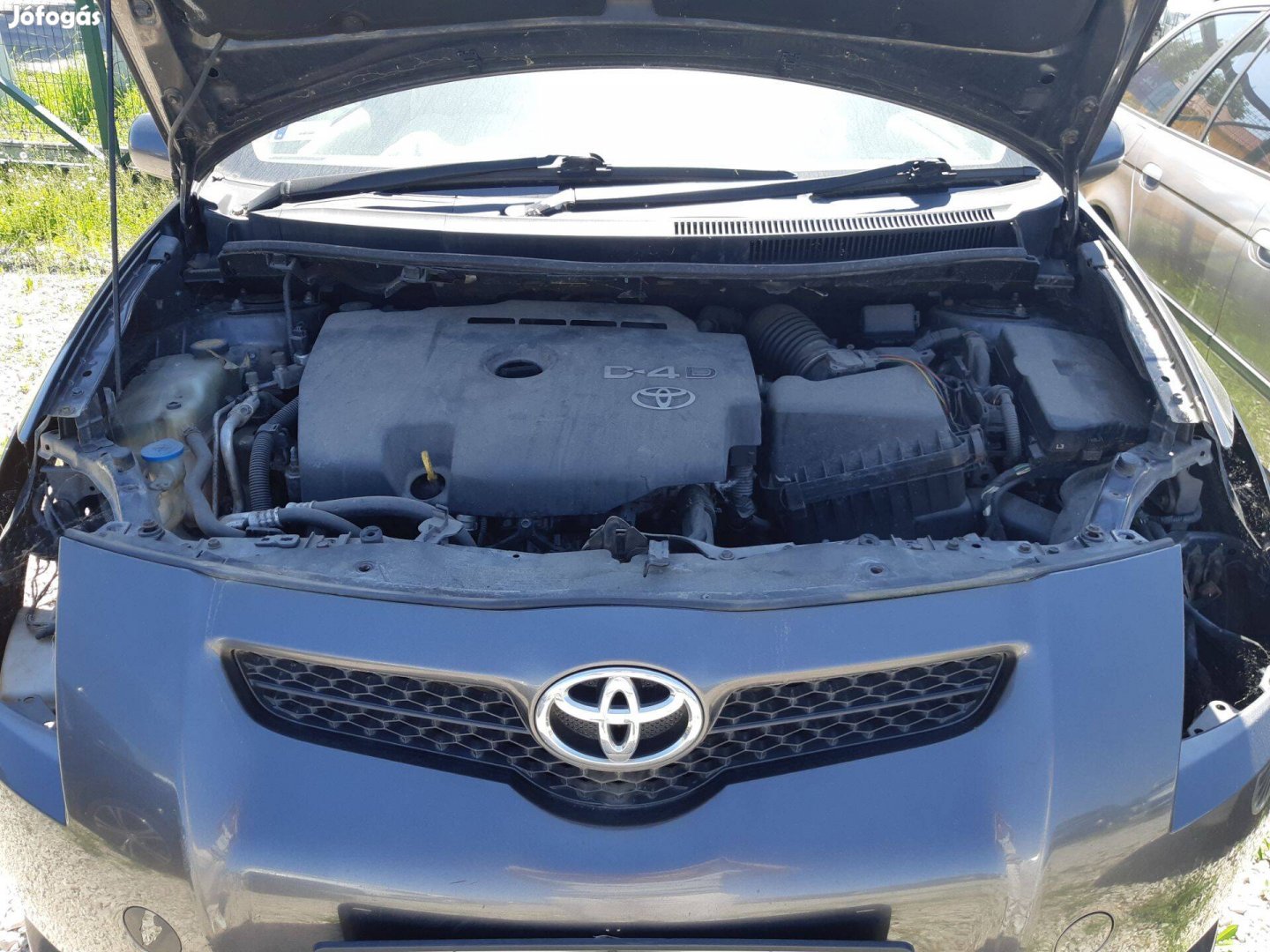 Bontásos: Toyota Auris 2.0 D-4D 2007es Executive Motor egyben