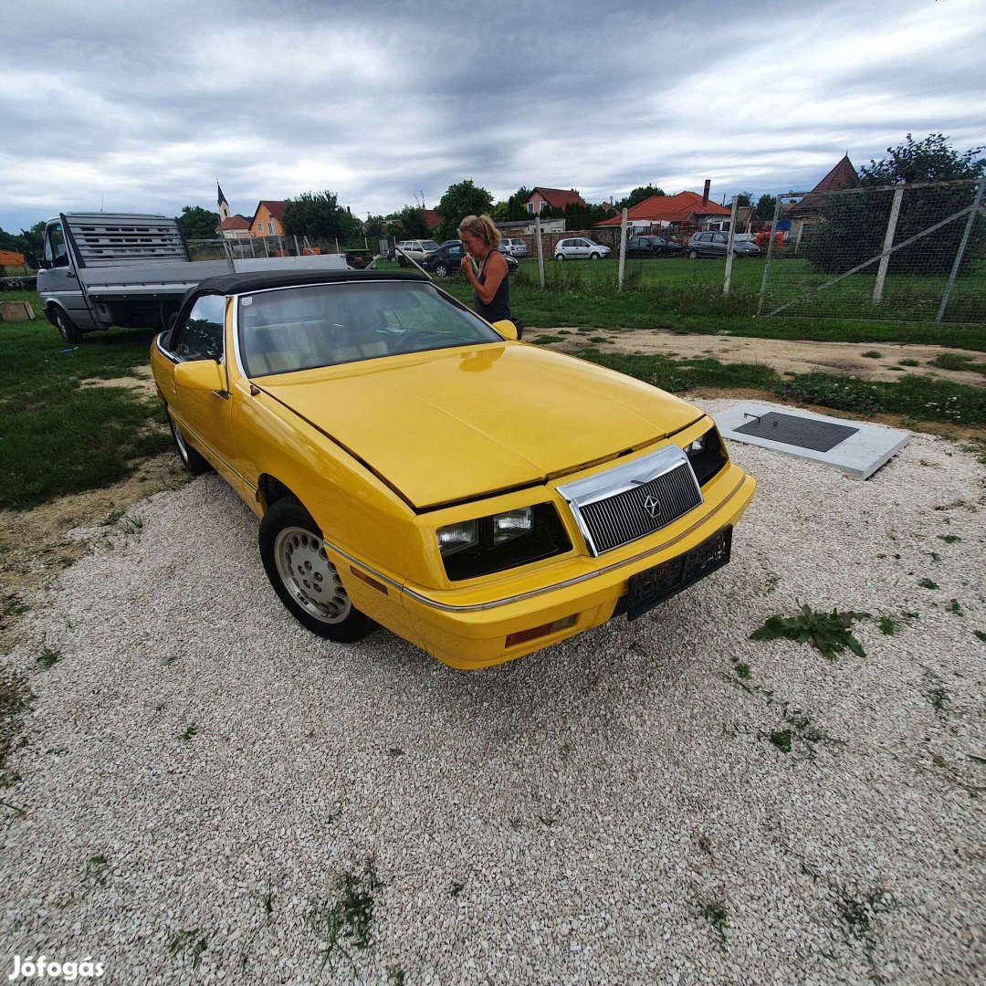 Bontásra alkatrésznek cabrió chrysler lebaron 3000 ccm benzines