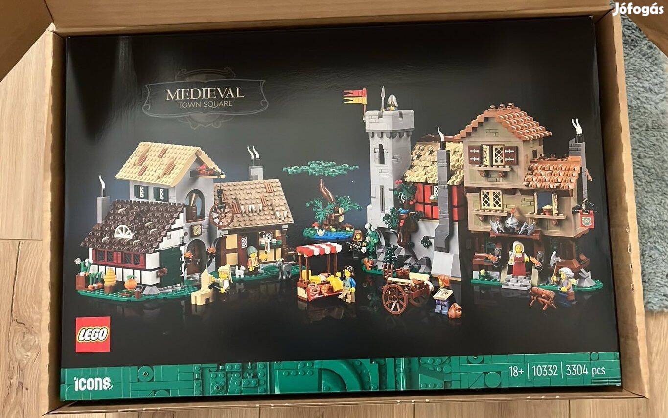 Bontatlan LEGO Icons - Középkori város főtere (10332) eladó