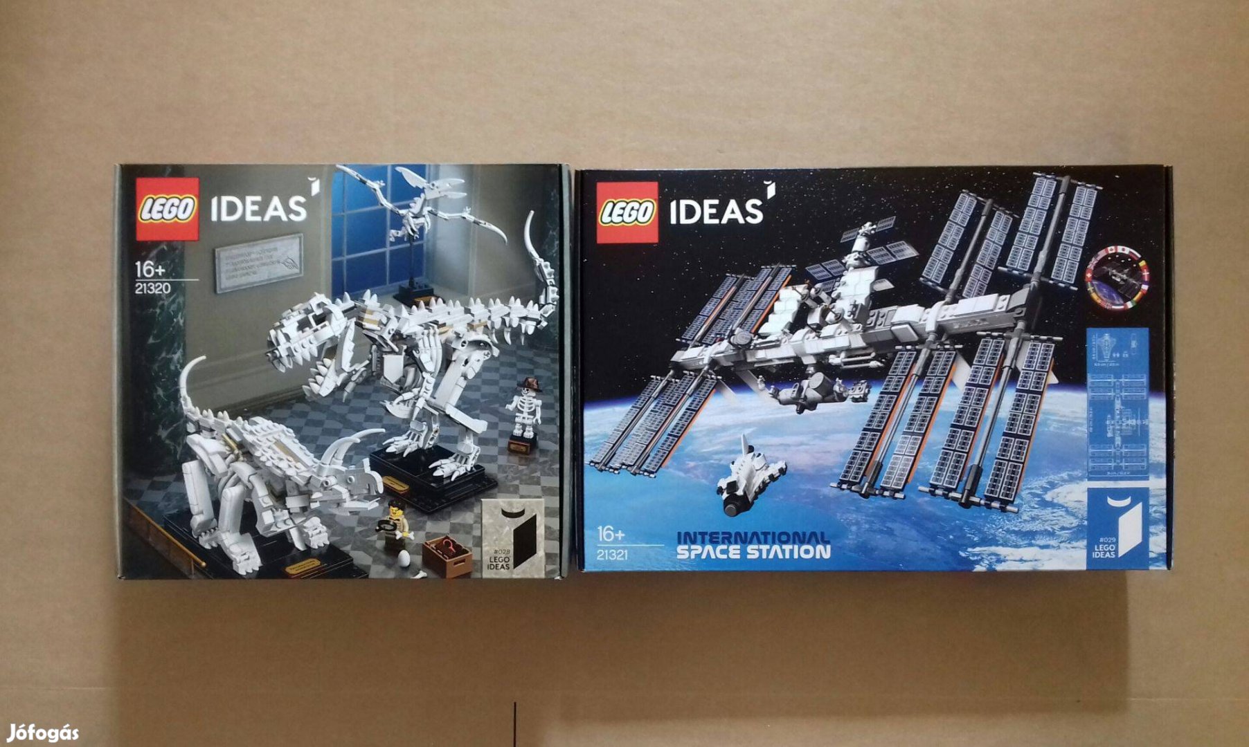Bontatlan LEGO Ideas 21320 Dinoszaurusz 21321 Űrállomá Creator Foxárba