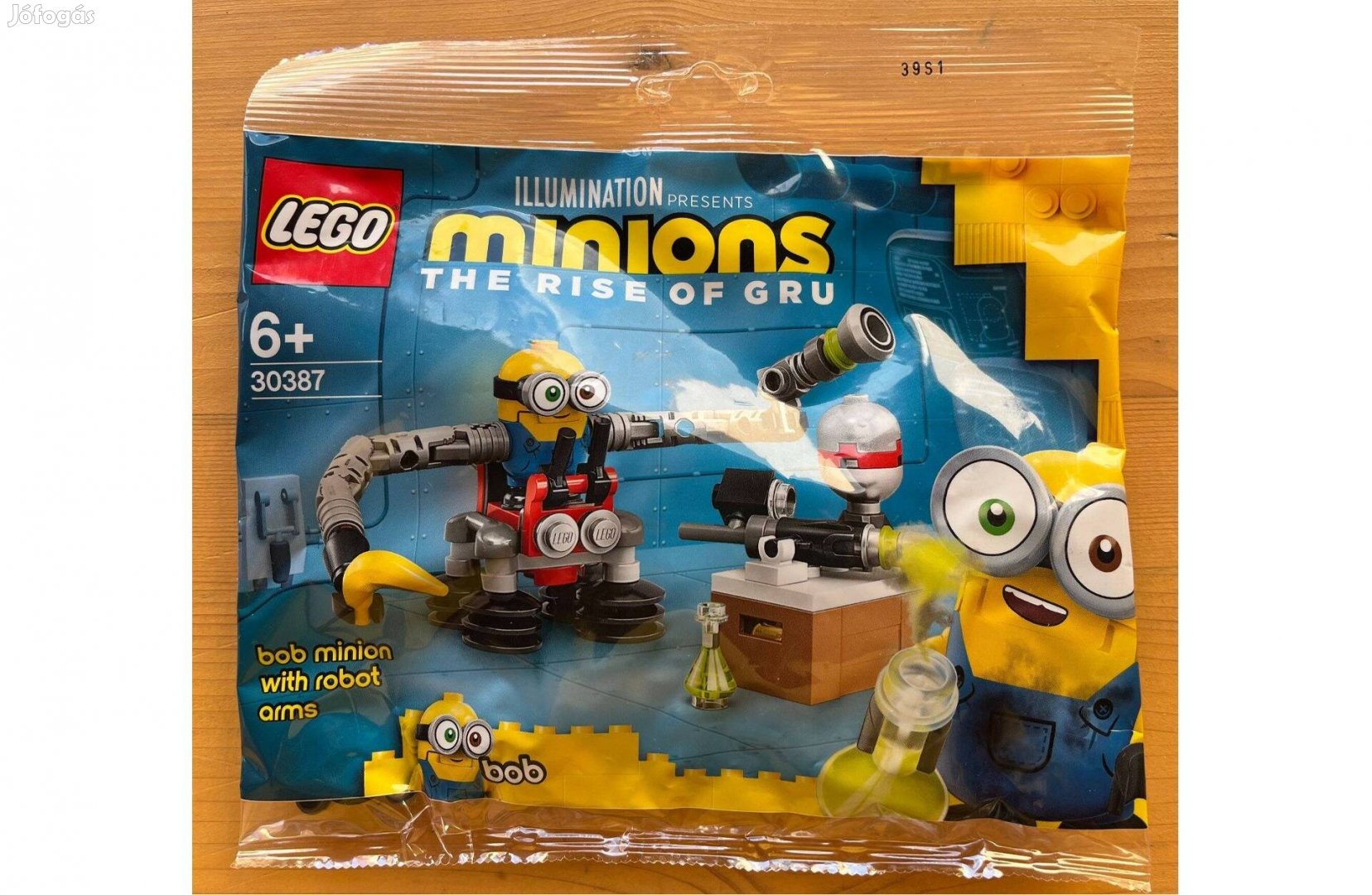 Bontatlan LEGO Minions Bob Minyon robotkarokkal (30387)