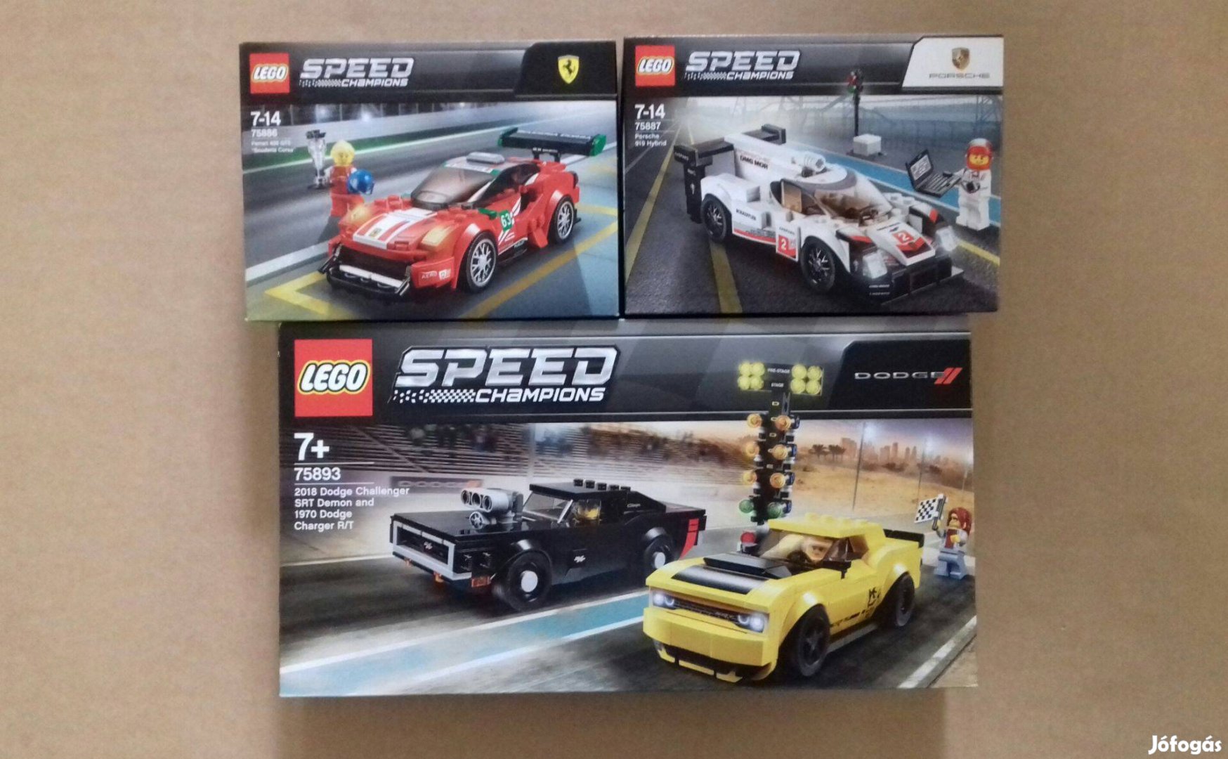 Bontatlan LEGO Speed Champions 75886 Ferrari + 75887 + 75893 Fox.árban