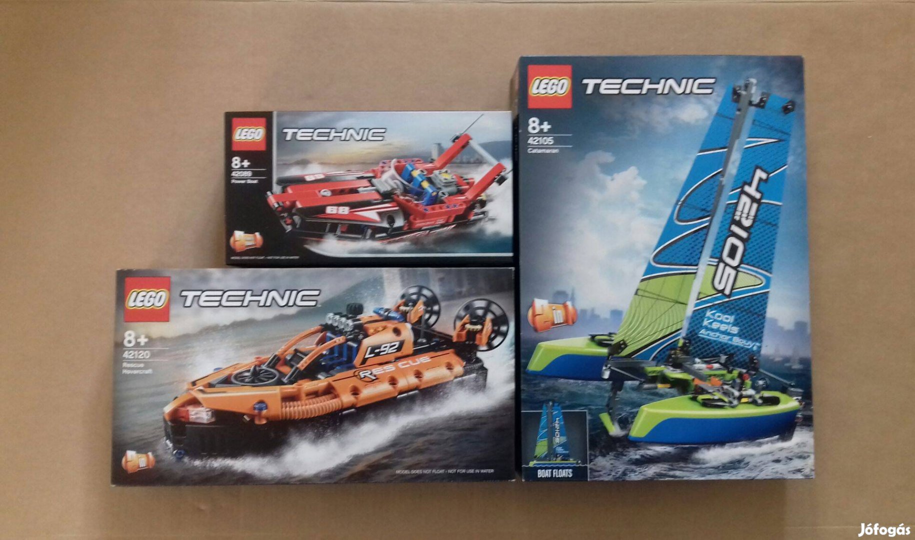Bontatlan LEGO Technic 42089 Motorcsónak + 42105 + 42120 Foxp.az árban