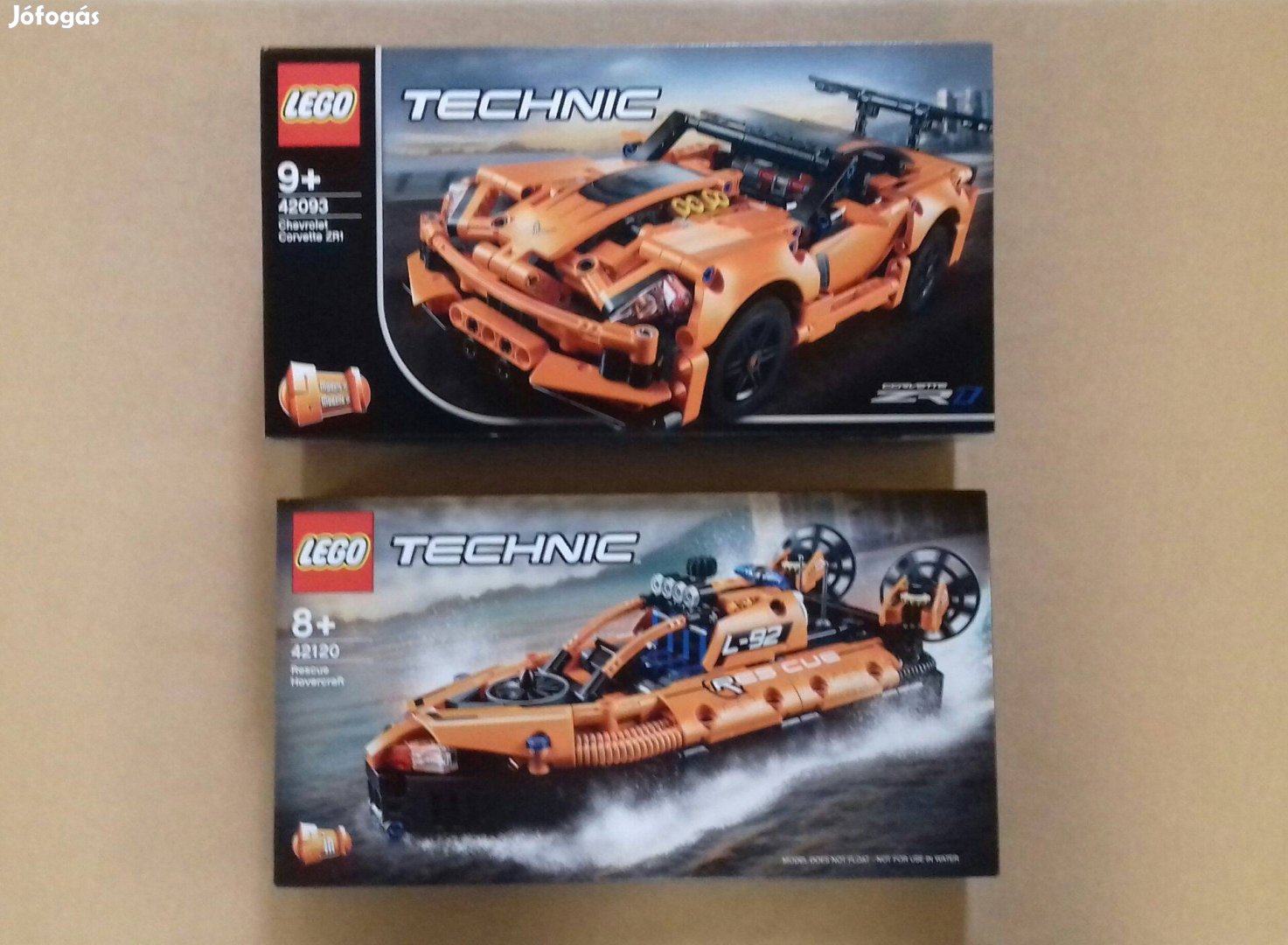 Bontatlan LEGO Technic 42093 Corvette + 42120 Légpárnás mentő Fox.árba