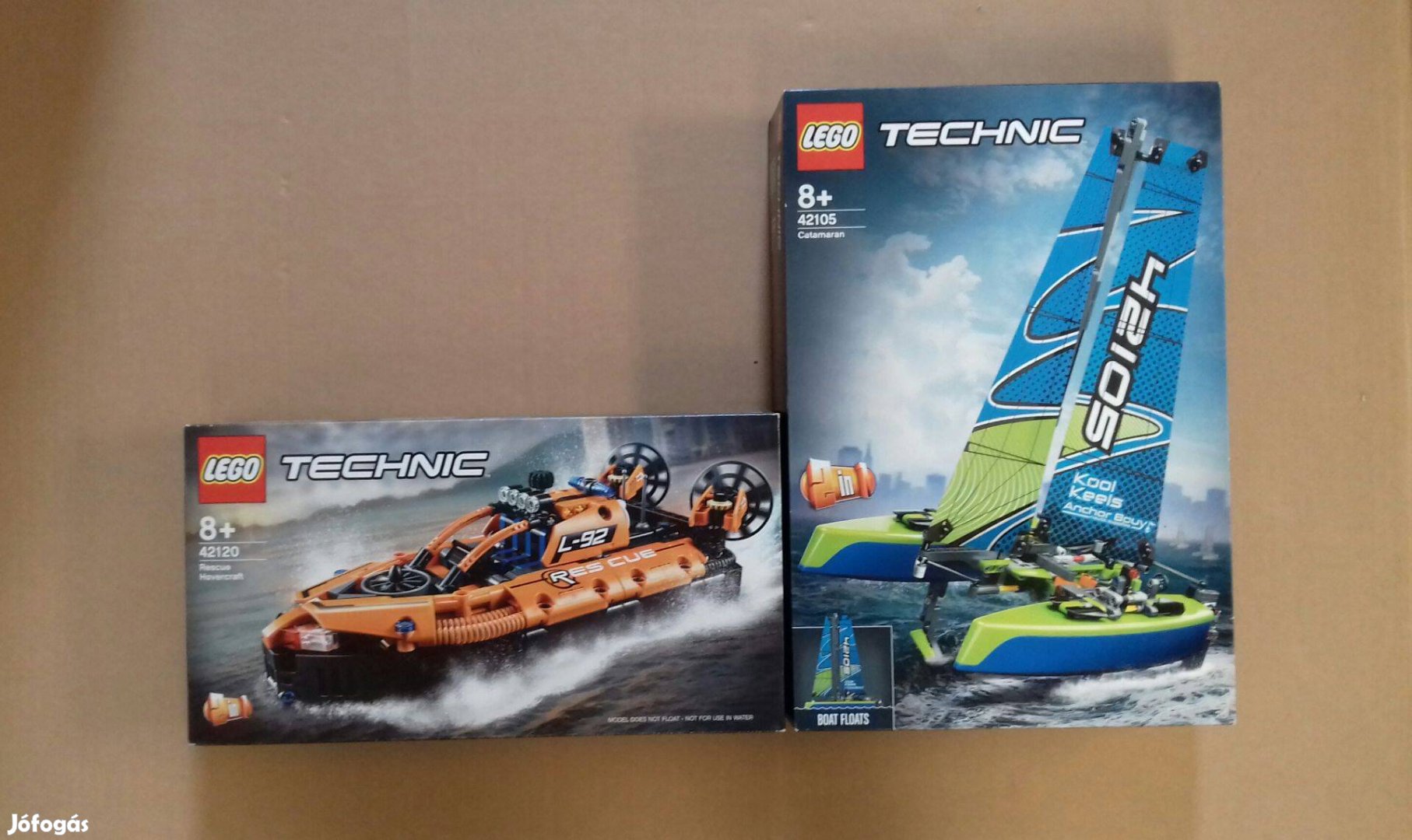 Bontatlan LEGO Technic 42105 Katamarán + 42120 Mentőjármű Fox.az árban