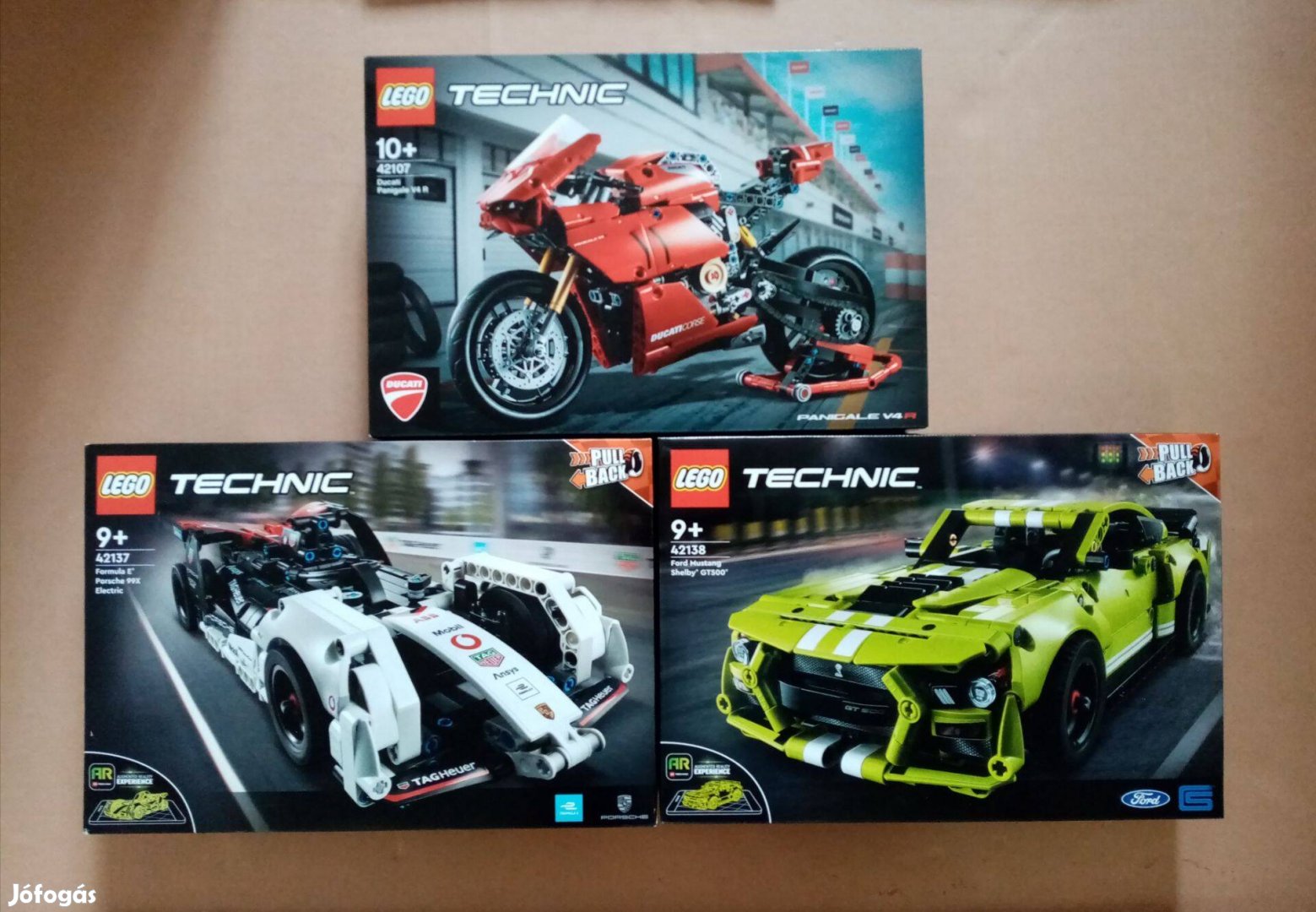 Bontatlan LEGO Technic 42107 Ducati + 42134 Porsche + 42138 Ford Foxár
