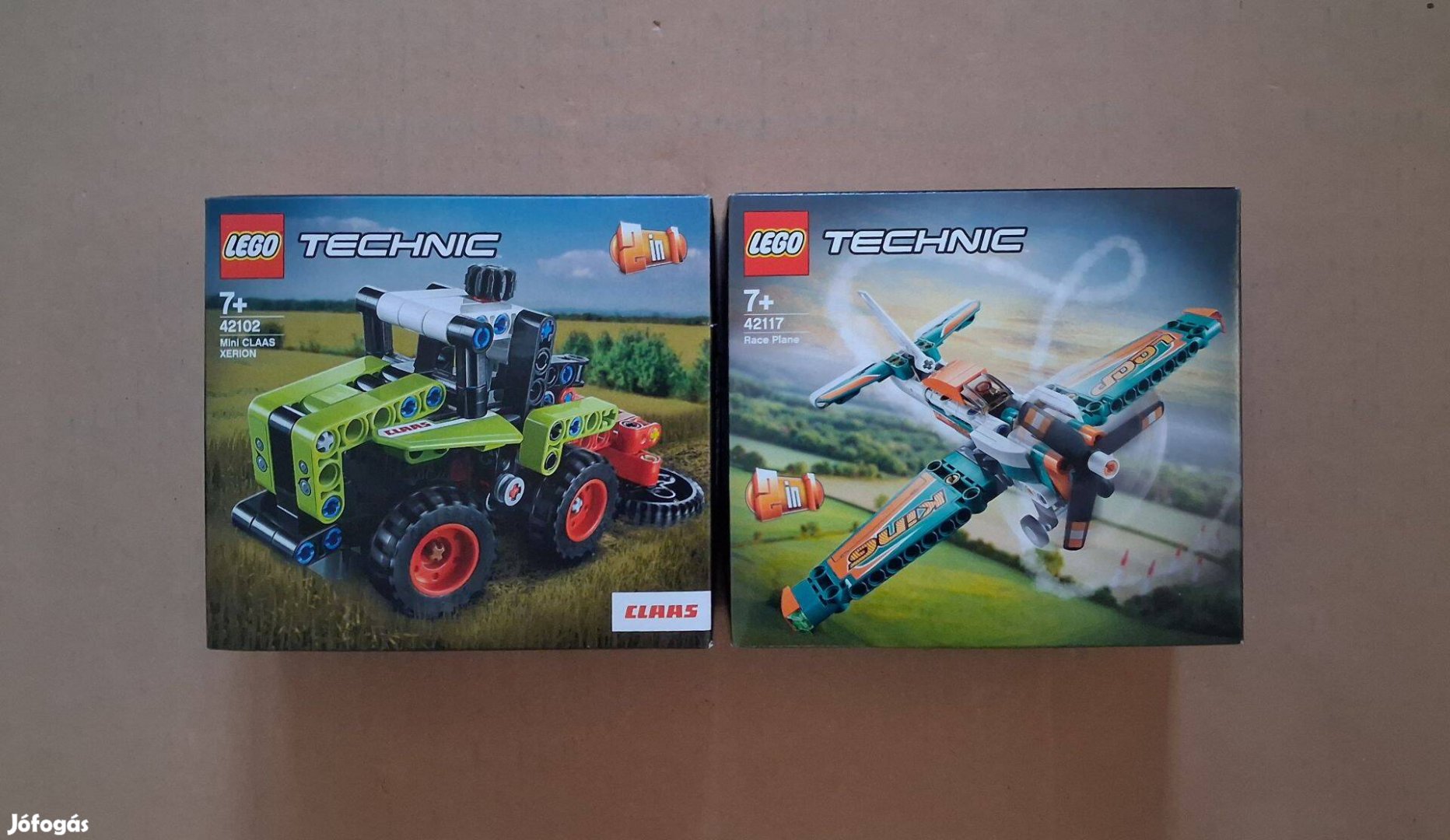 Bontatlan LEGO Technic 42117 Versenyrepülőgép 42102 Claas