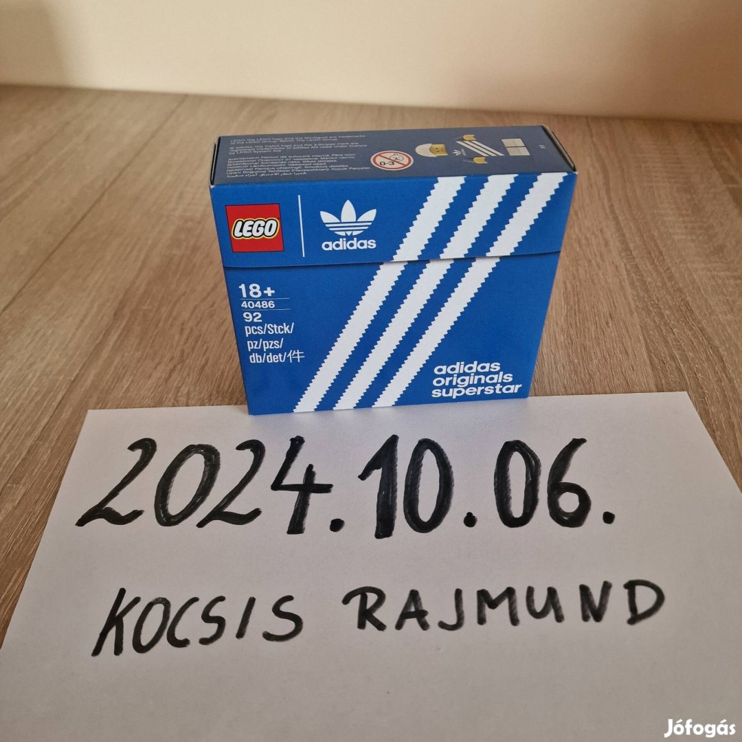 Bontatlan Lego Exkluzív Mini Adidas Originals 40486 limitált 