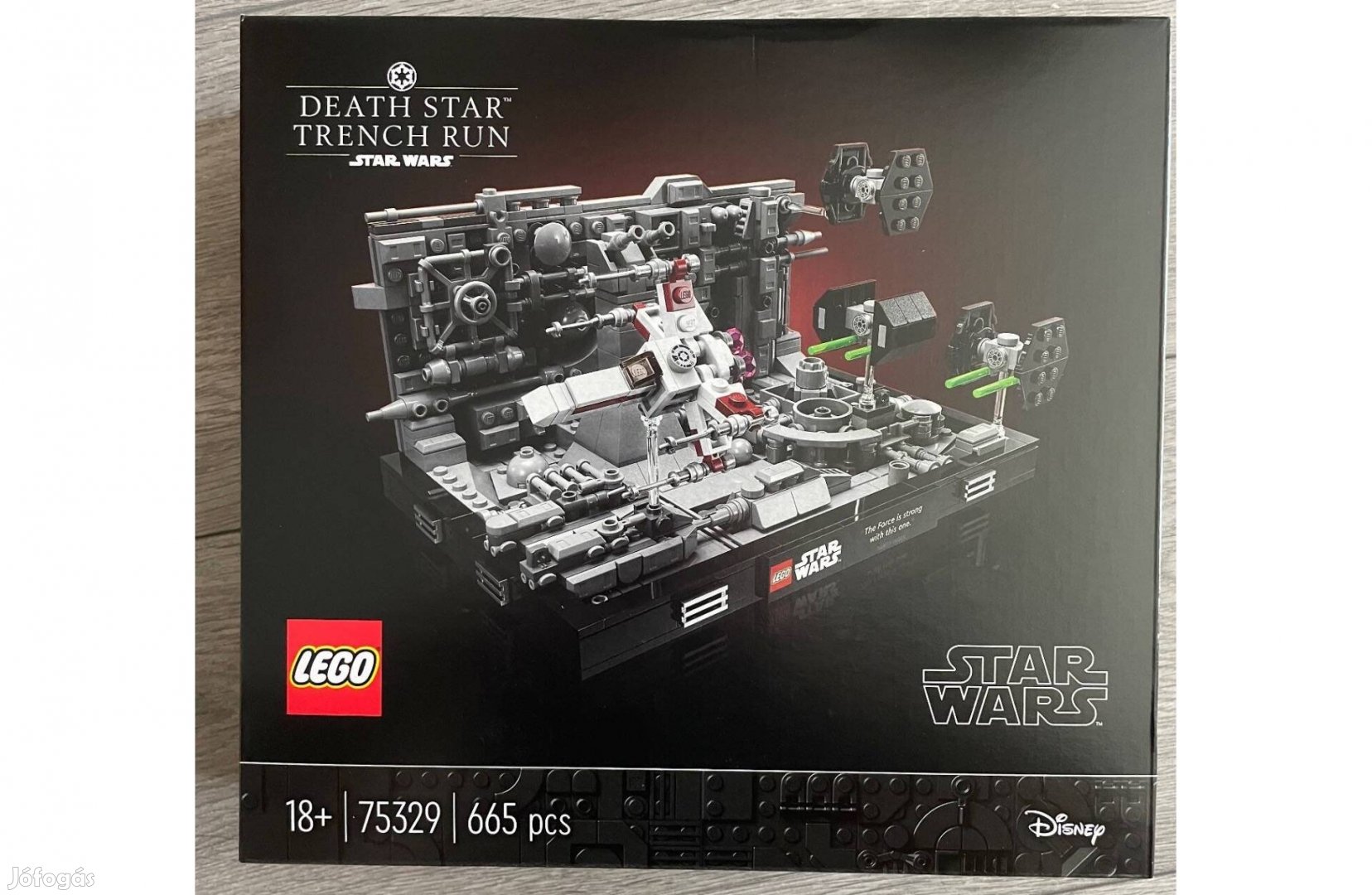 Bontatlan Lego Halálcsillag árokfutás dioráma, 75329
