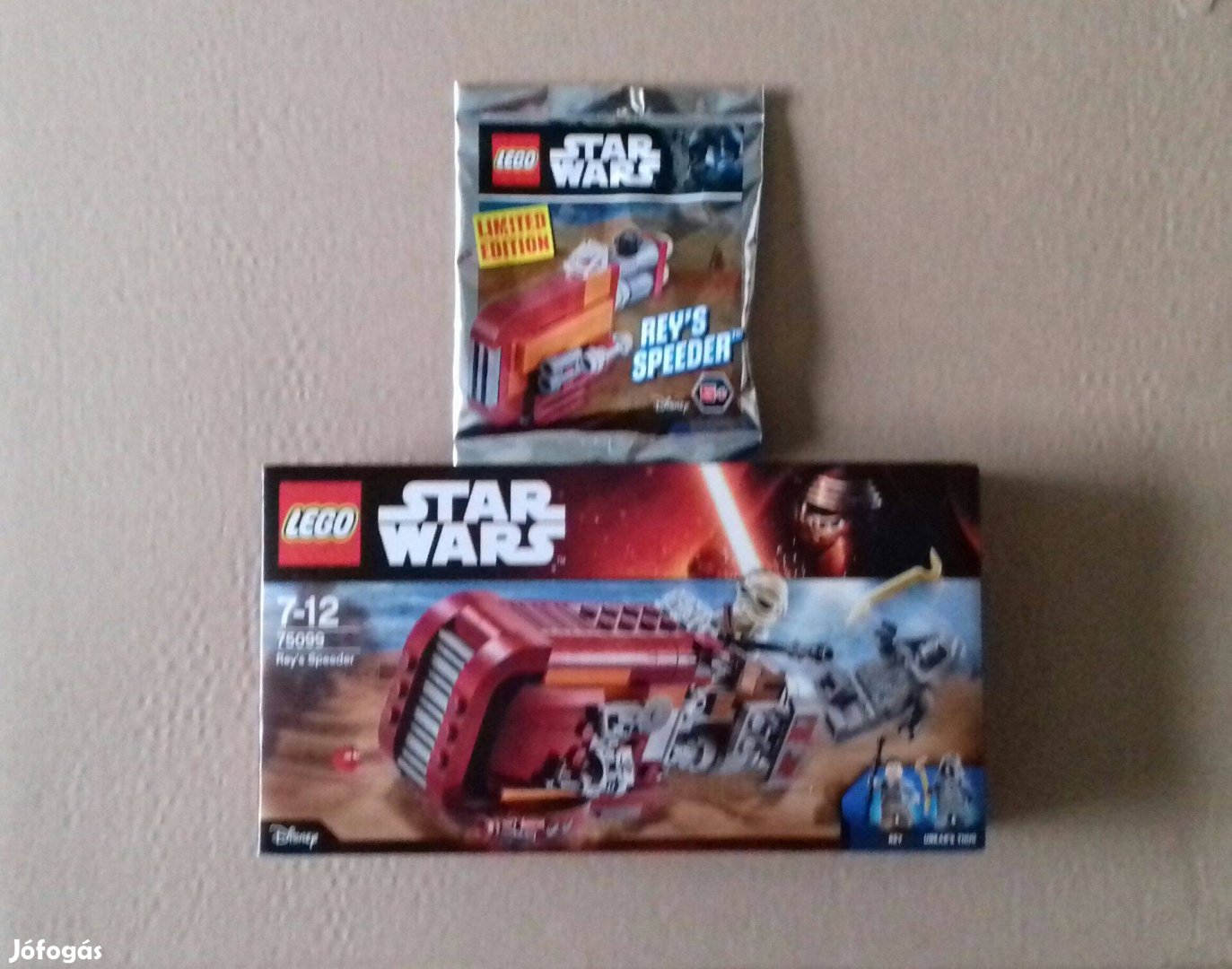Bontatlan Star Wars LEGO 75099 Rey siklója + zacskós Rey sikló Fox.árb