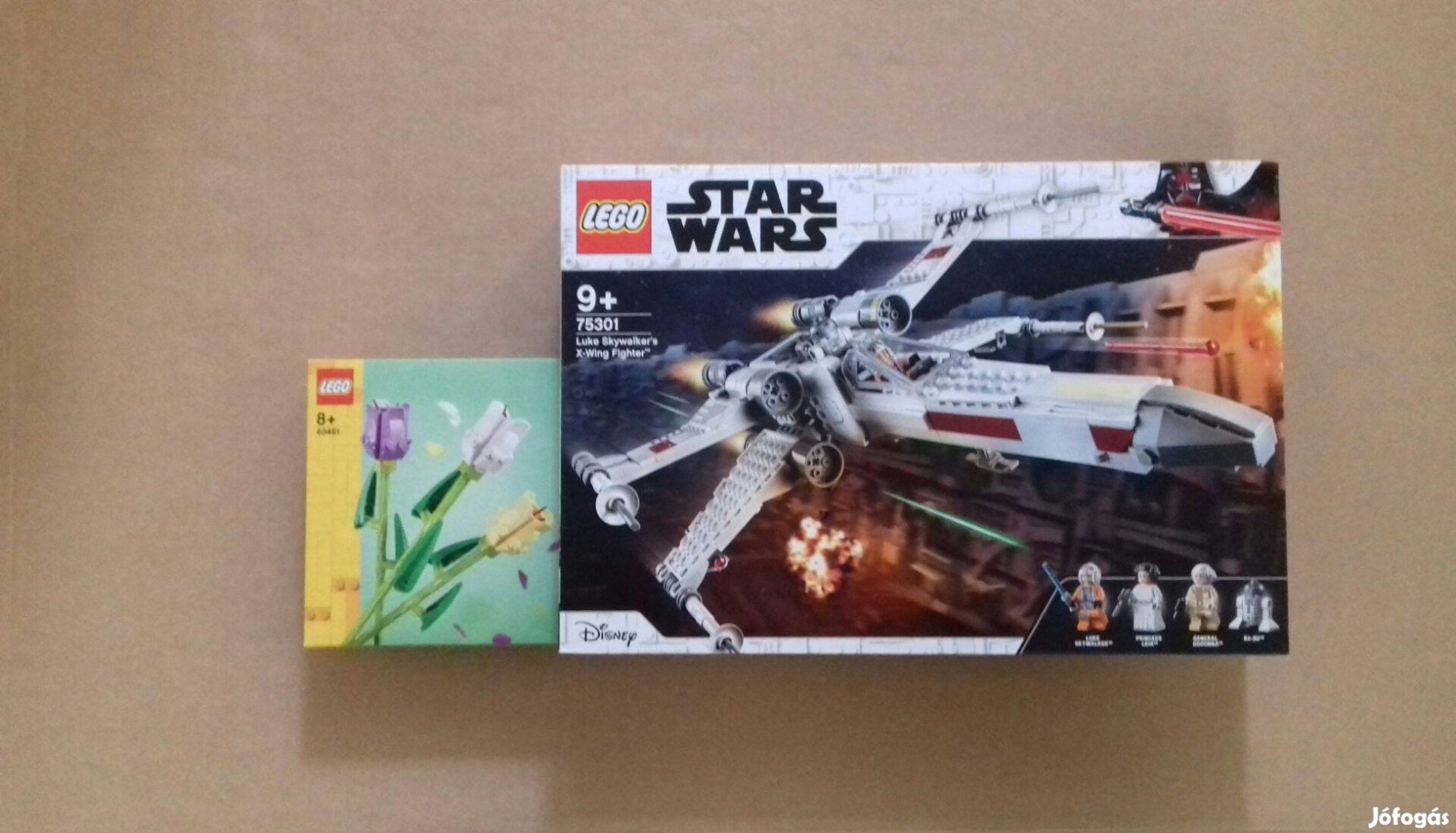 Bontatlan Star Wars LEGO 75301 Luke X-szárnyúja + 40461Tulipán Foxár