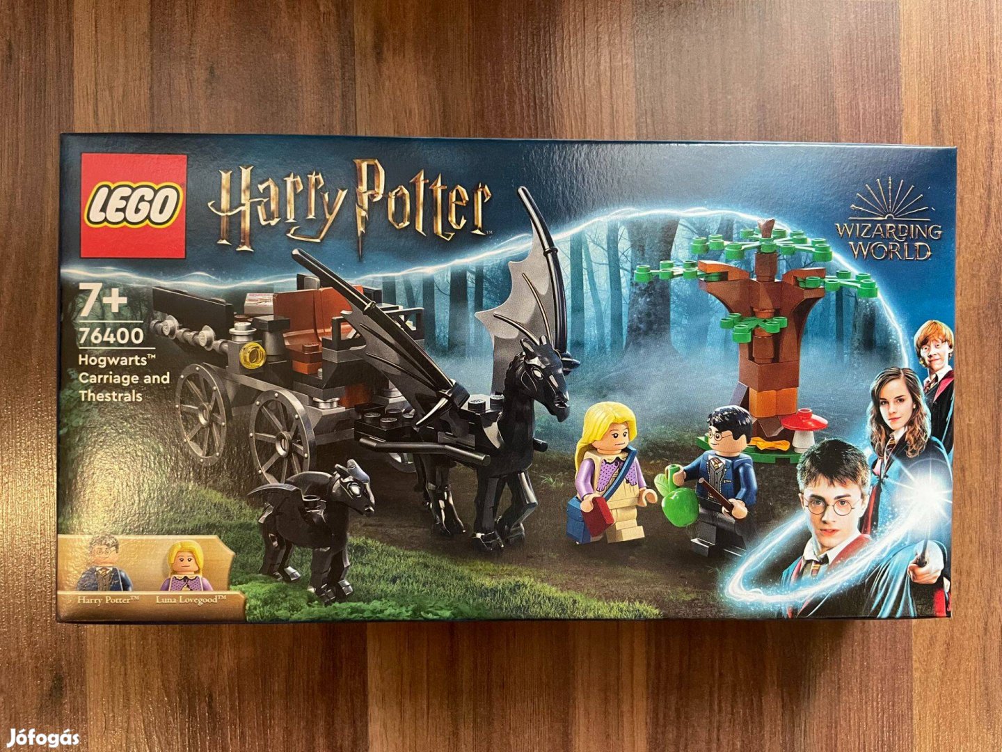 Bontatlan, új LEGO Harry Potter 76400 Roxfort hintó és thesztrálok