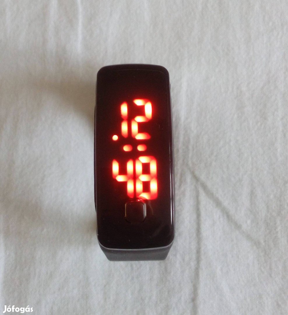 Bontatlan energiatakarékos nagykijelzős LED órák óra négyzetes gomb