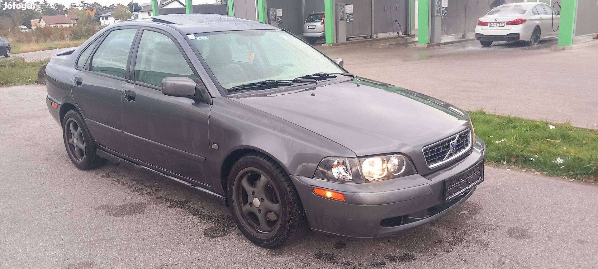 Bontódik Volvo S40 1.9D bőr+napfénytető kivitelben