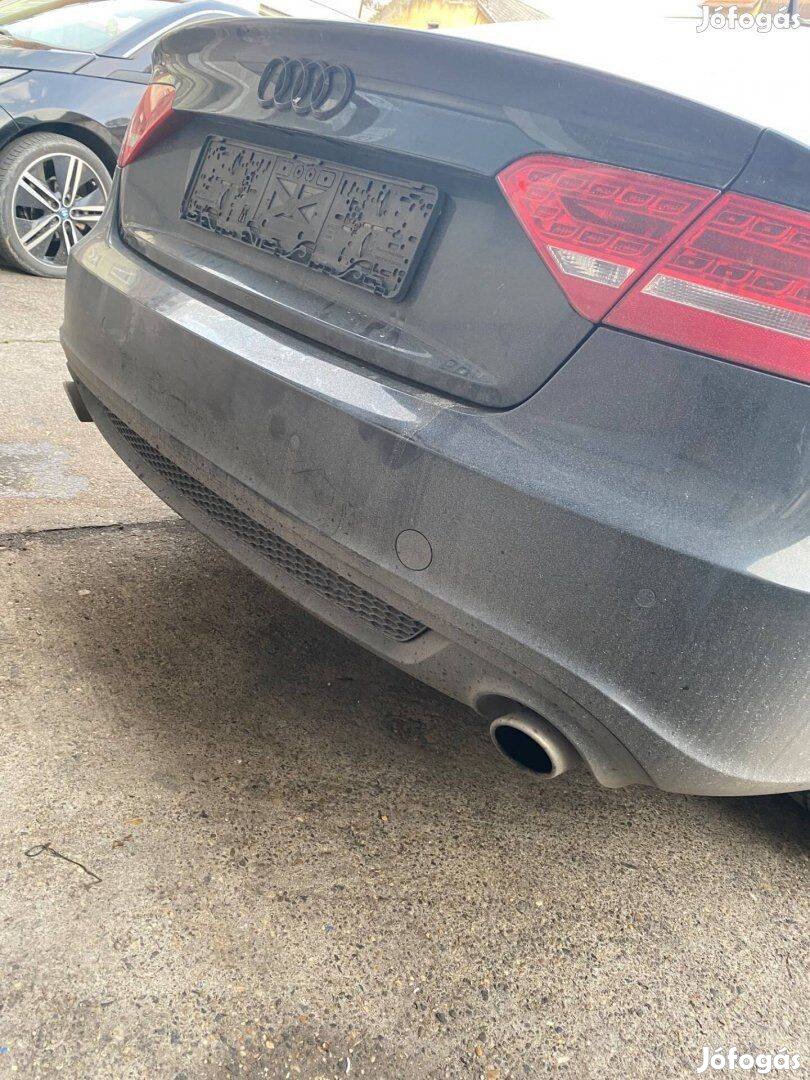 Bontott Audi A5 sportback hátsó lökhárító kompletten