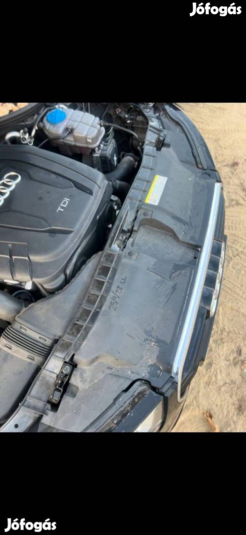 Bontott Audi A6 4G C7 homlokfal komplett