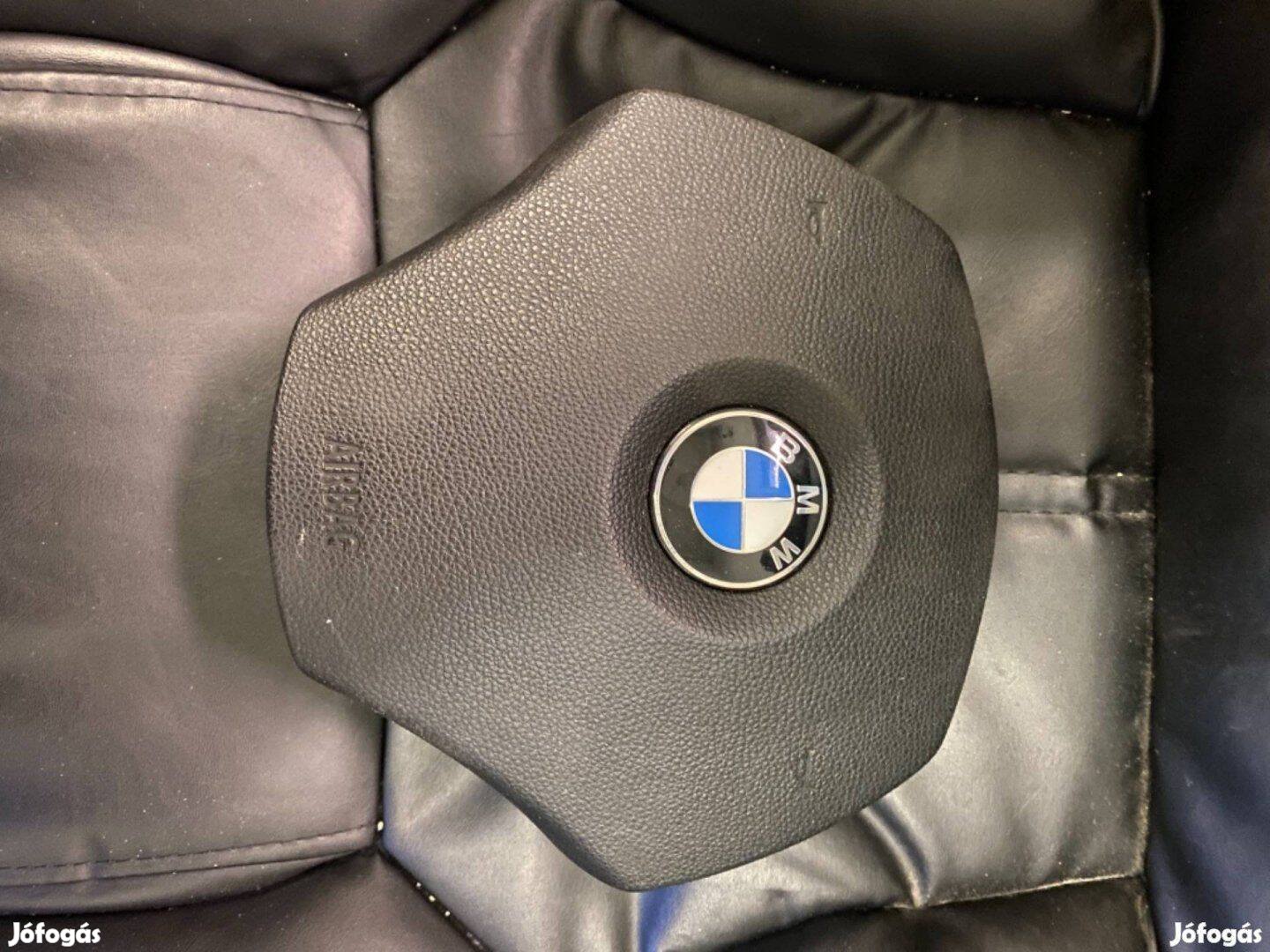 Bontott BMW E87 E90 E91 E92 E93 kormány légzsák síma