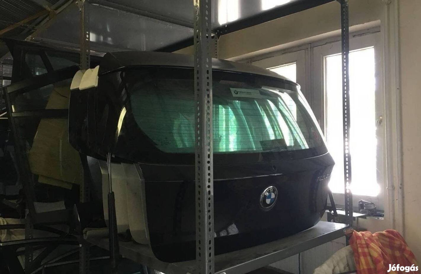Bontott BMW E87 / E87LCI csomagtérajtó, hátsó ajtó