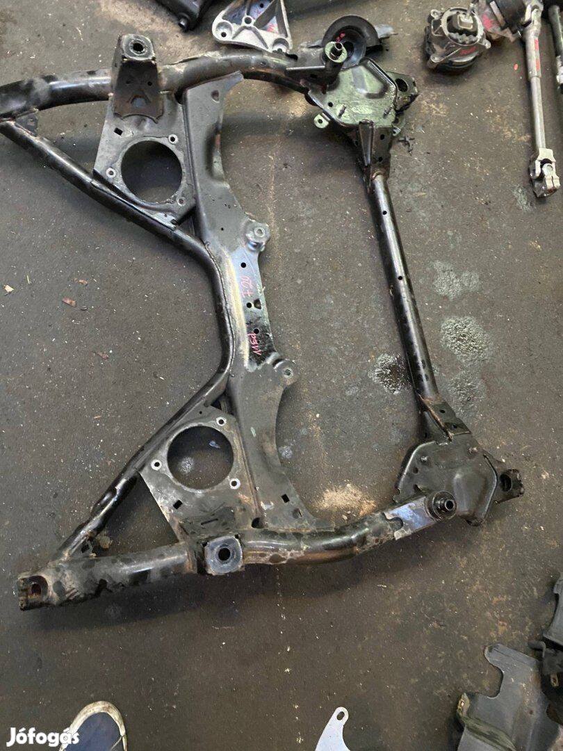 Bontott BMW F20 F30 bölcső