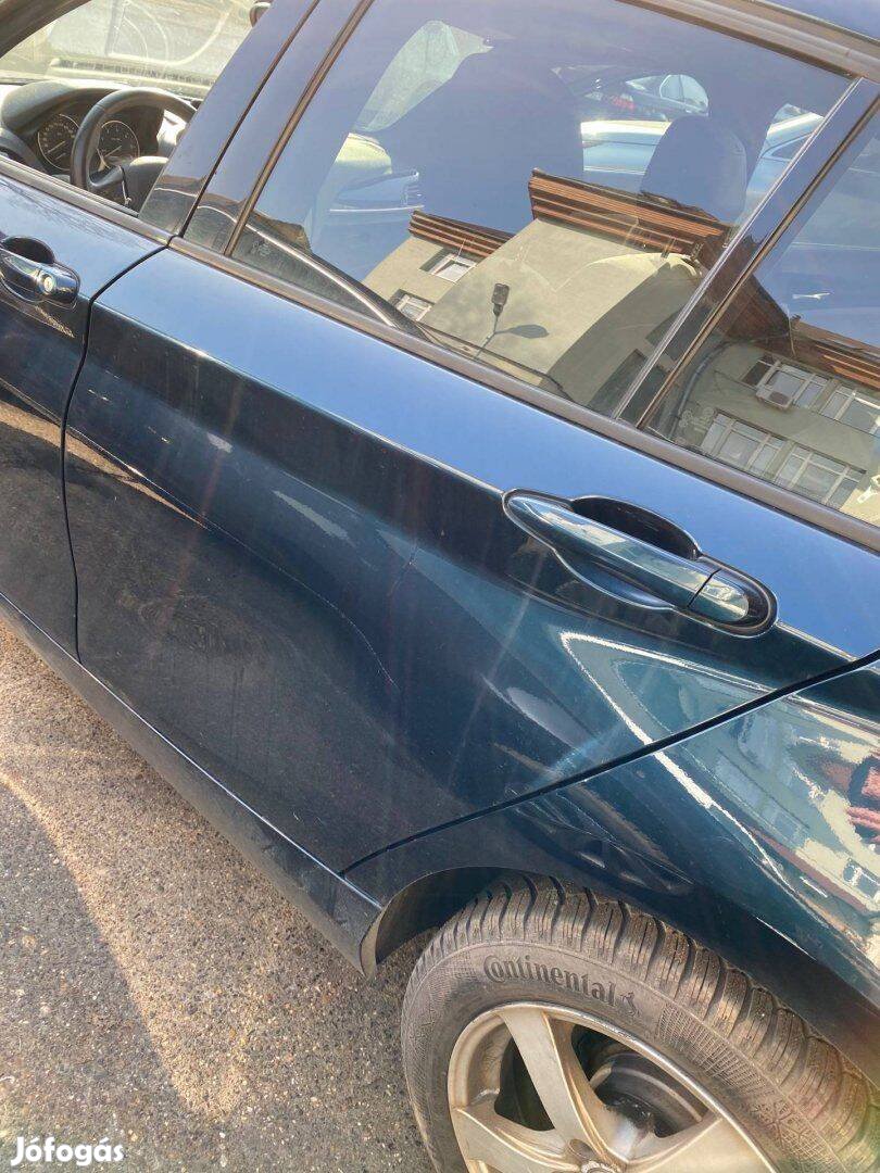 Bontott BMW F20 ajtó bal hátsó