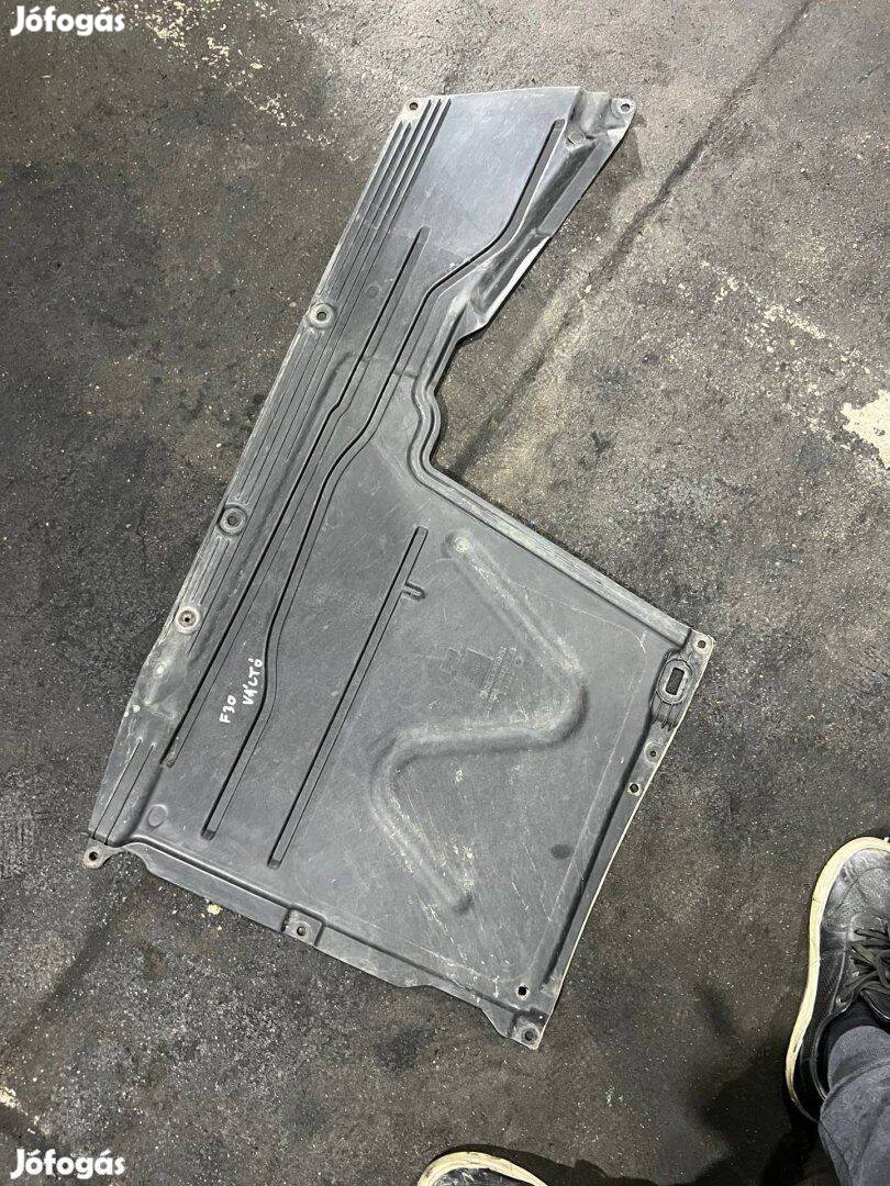 Bontott BMW F30 F31 alsó burkolatok
