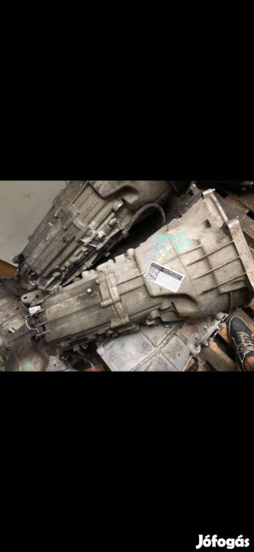 Bontott BMW Kézi váltó 20D E87 E90 E91 E92 E93 stb