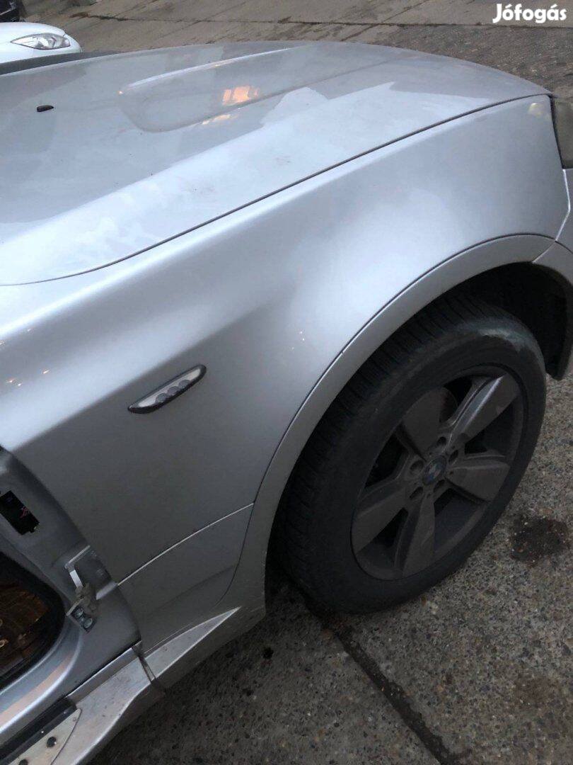Bontott BMW X3 E83 sárvédő j.b