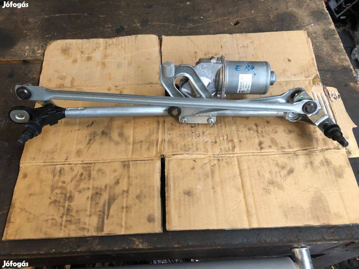 Bontott BMW ablaktörlő mechanika E84