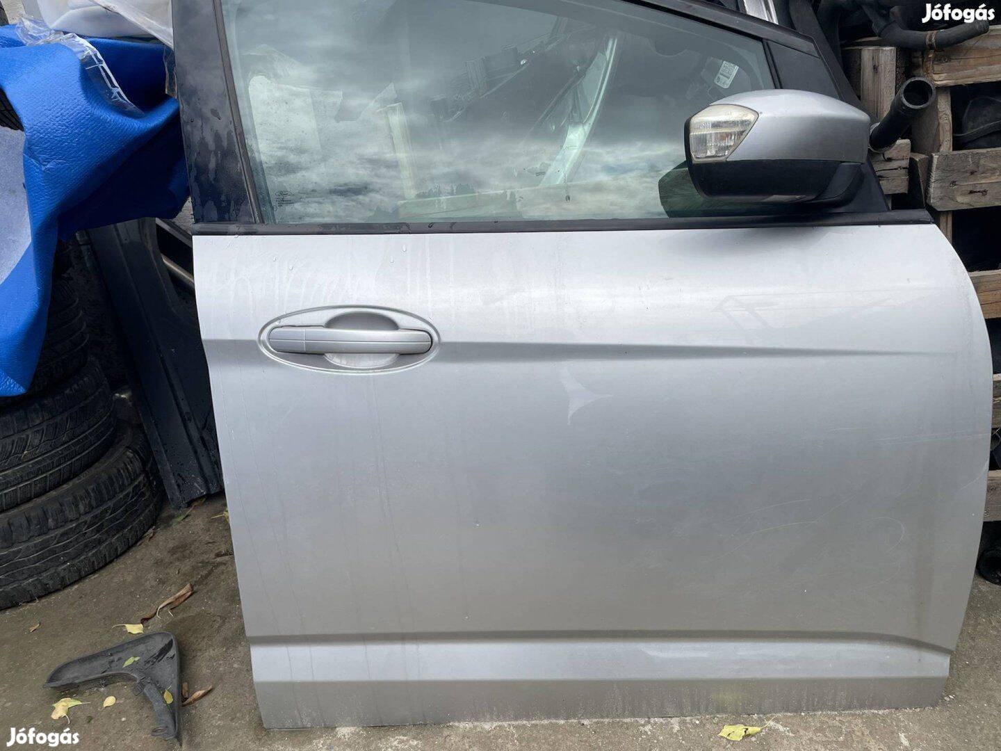 Bontott Ford Cmax Grand Cmax Jobb első ajtó 2011 tol