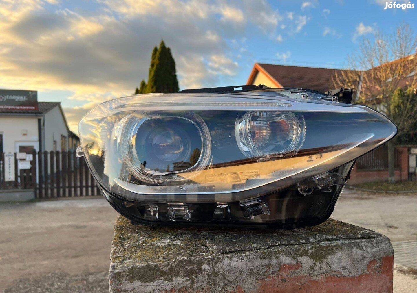 Bontott, gyári BMW fényszóró (xenon, halogén)