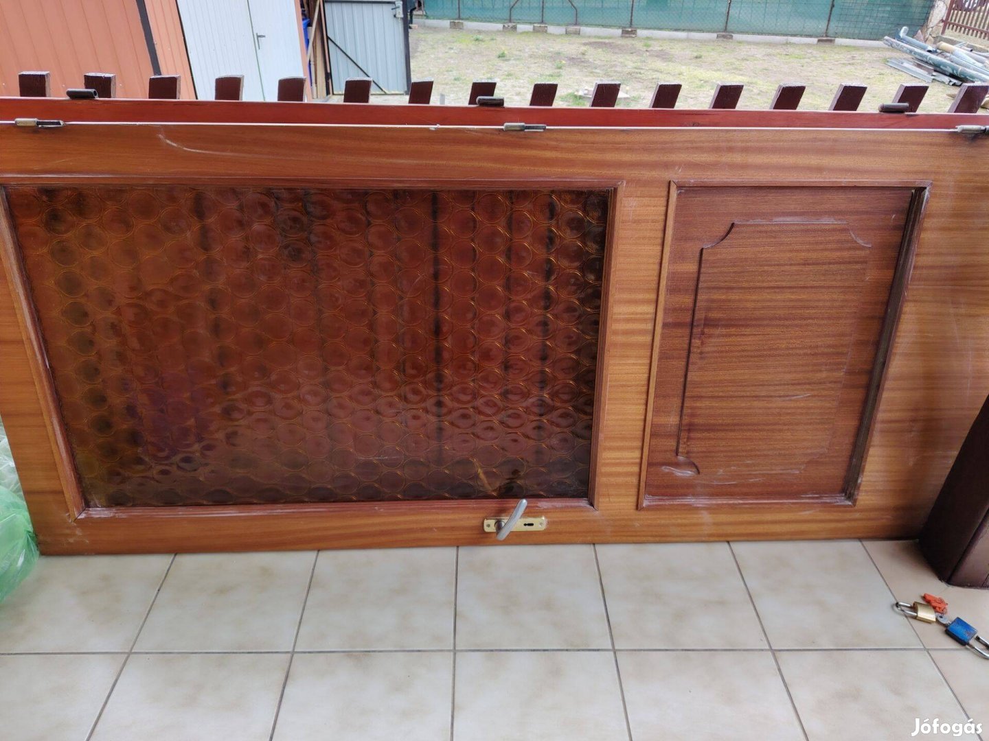 Bontott ajtó tok nélkül eladó