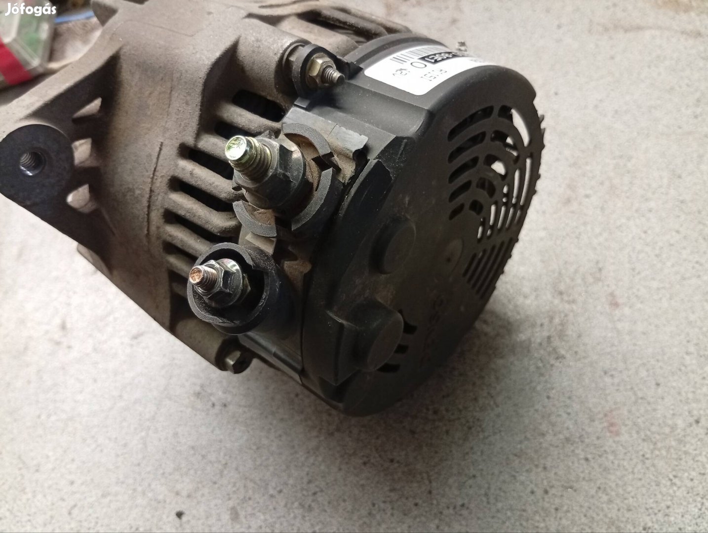 Bontott alkatrész Suzuki Swift és VW Golf generátor
