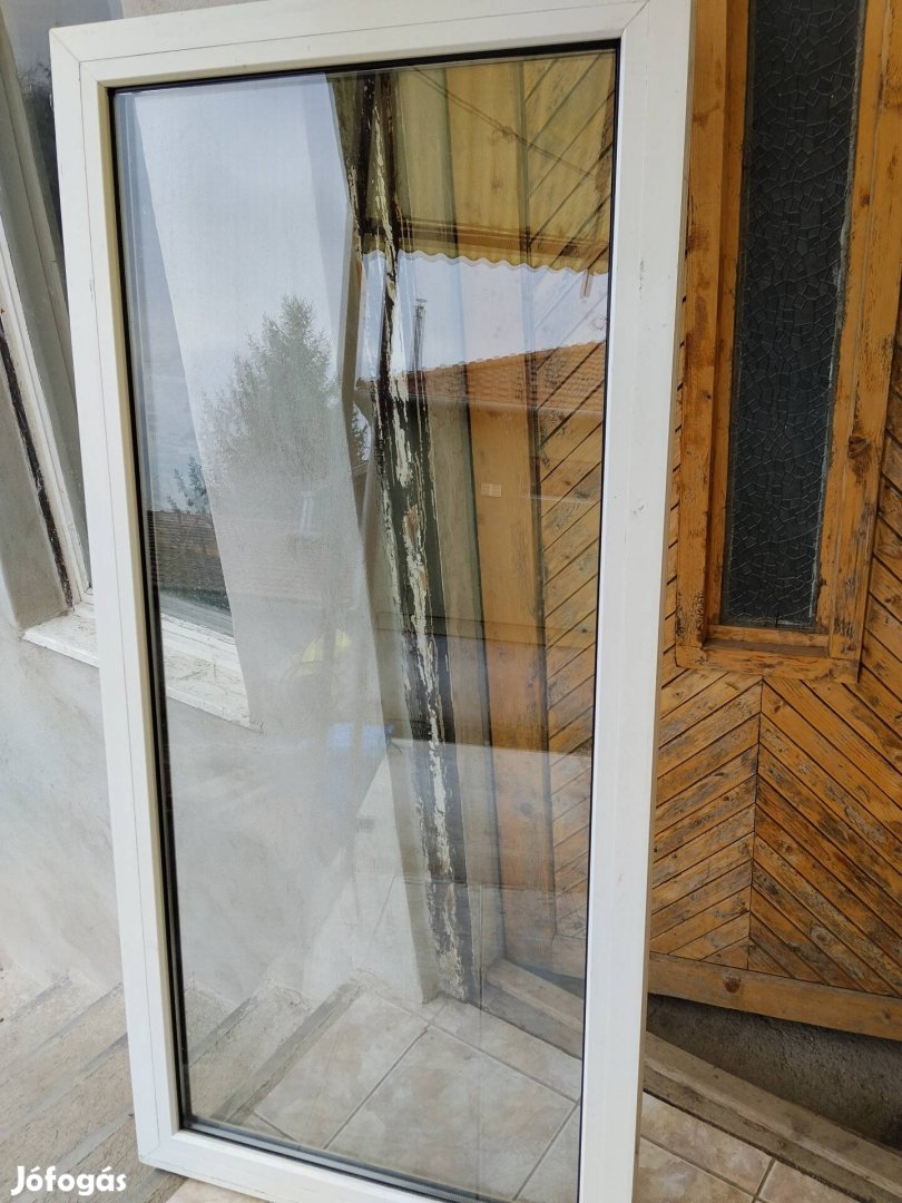 Bontott fix muanyag ablak