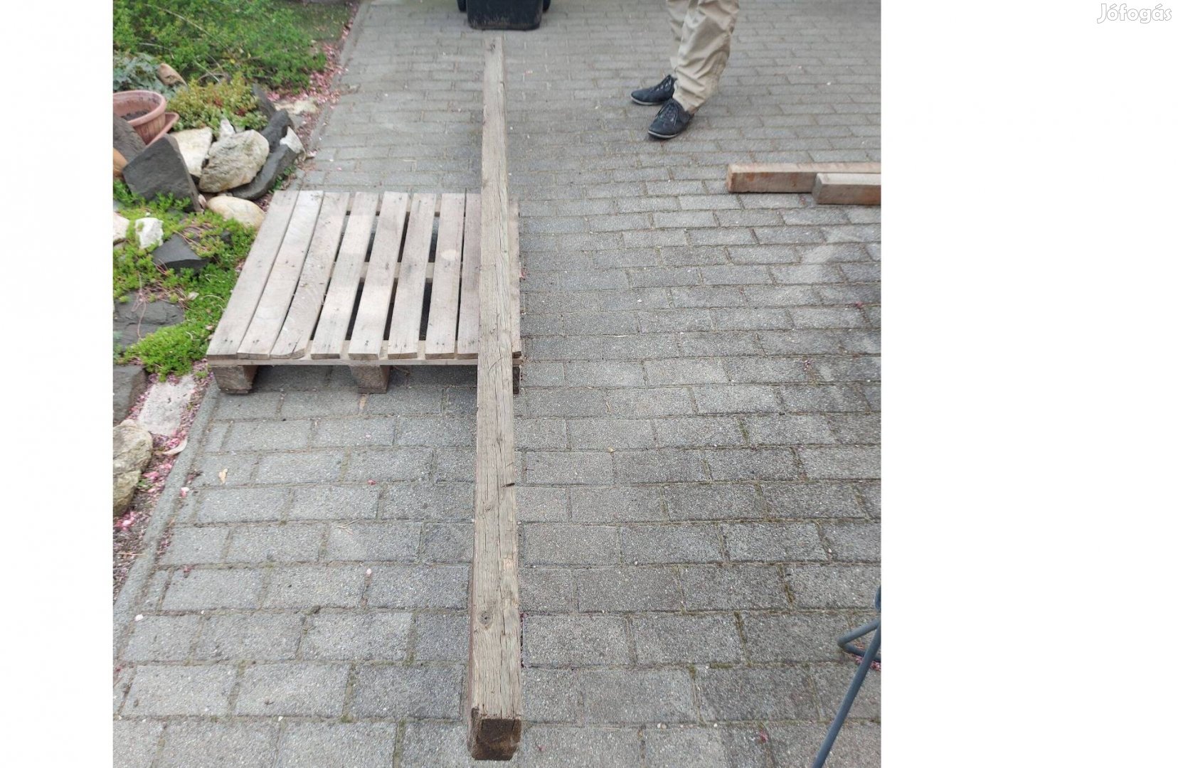 Bontott gerenda. (1db) 70 x 150 x 2550 mm
