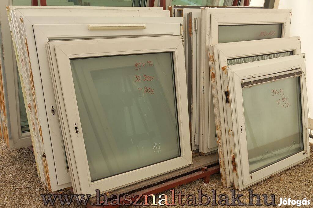 Bontott műanyag ablak 1 szárnyas kivitel