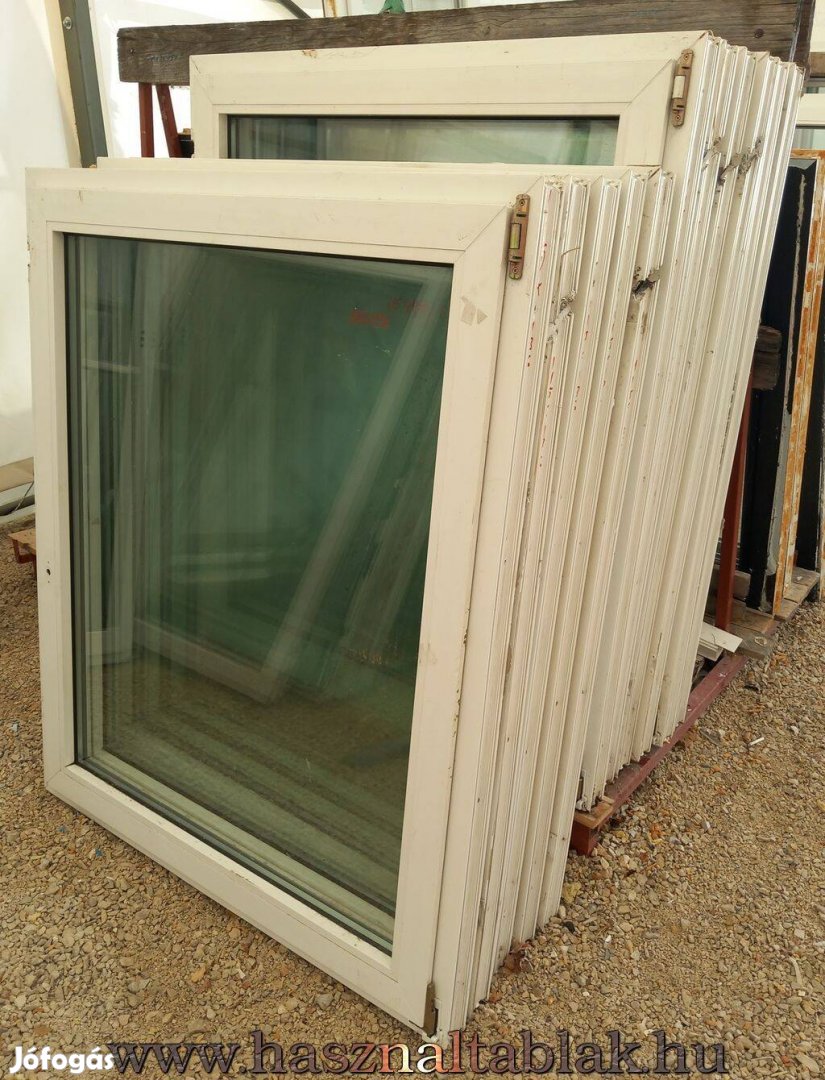 Bontott műanyag ablak 1 szárnyas kivitel
