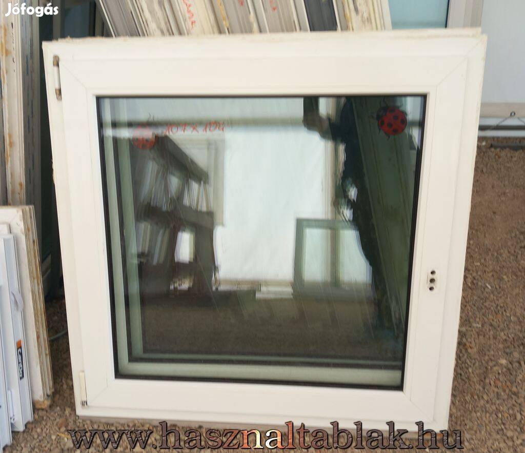 Bontott műanyag ablak 1 szárnyas kivitel